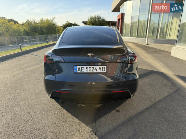 Серый Тесла Model Y, объемом двигателя 0 л и пробегом 34 тыс. км за 24000 $, фото 11 на Automoto.ua