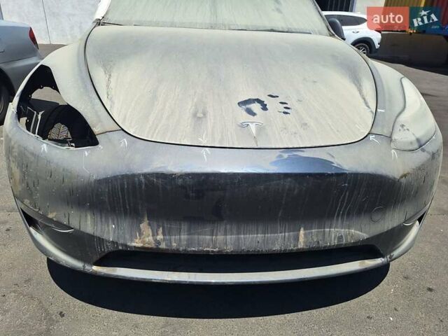 Серый Тесла Model Y, объемом двигателя 0 л и пробегом 86 тыс. км за 17300 $, фото 3 на Automoto.ua
