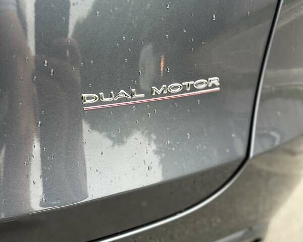 Сірий Тесла Model Y, об'ємом двигуна 0 л та пробігом 121 тис. км за 25000 $, фото 35 на Automoto.ua