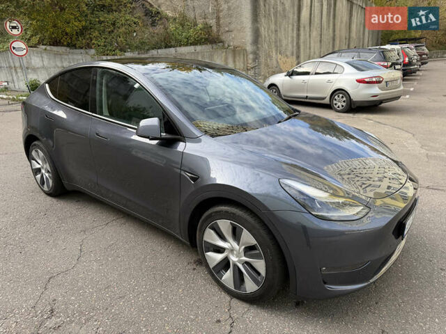 Тесла Model Y 2022 в Киеве на Automoto.ua Серый Тесла Model Y, объемом двигателя 0 л и пробегом 65 тыс. км за 26800 $, фото 1 на Automoto.ua