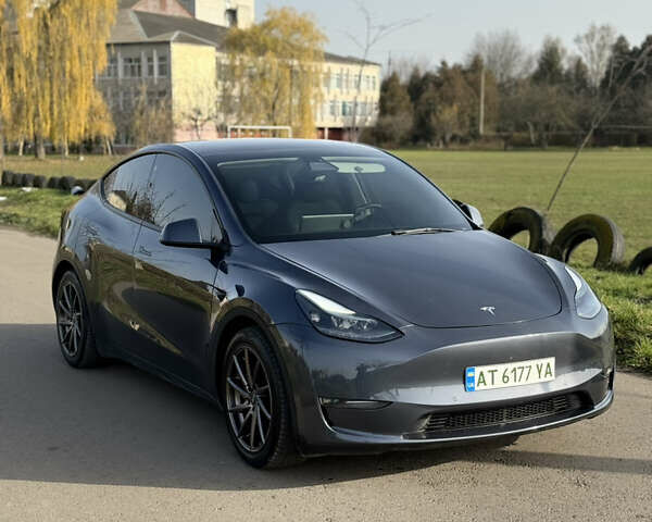 Серый Тесла Model Y, объемом двигателя 0 л и пробегом 84 тыс. км за 22999 $, фото 10 на Automoto.ua