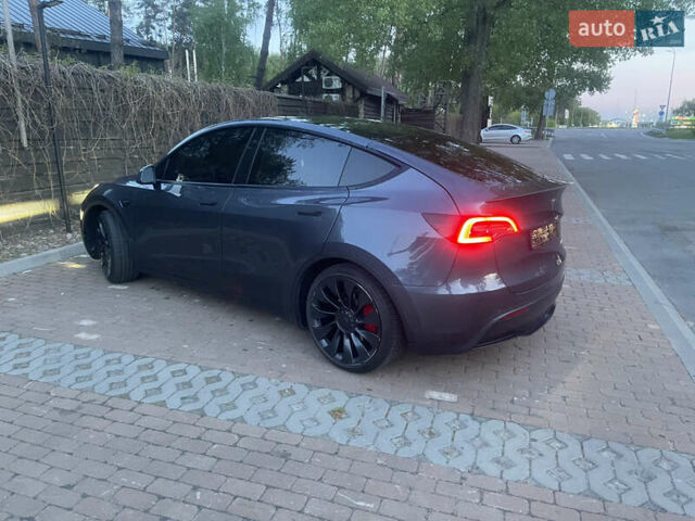 Сірий Тесла Model Y, об'ємом двигуна 0 л та пробігом 69 тис. км за 29999 $, фото 26 на Automoto.ua