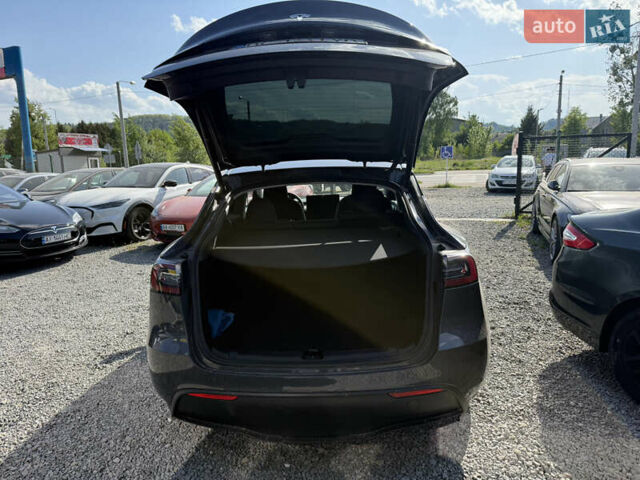 Серый Тесла Model Y, объемом двигателя 0 л и пробегом 31 тыс. км за 24800 $, фото 6 на Automoto.ua