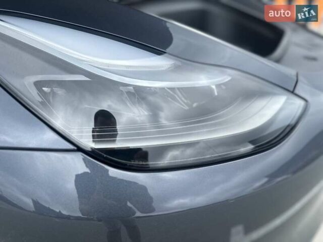 Сірий Тесла Model Y, об'ємом двигуна 0 л та пробігом 47 тис. км за 29999 $, фото 16 на Automoto.ua