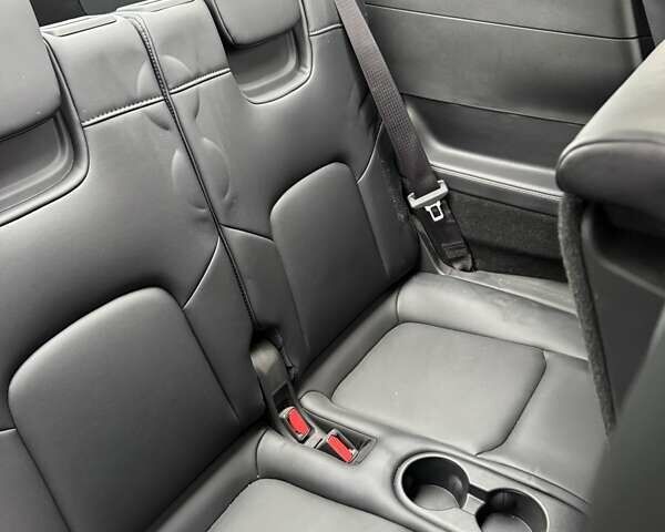 Серый Тесла Model Y, объемом двигателя 0 л и пробегом 61 тыс. км за 25500 $, фото 15 на Automoto.ua