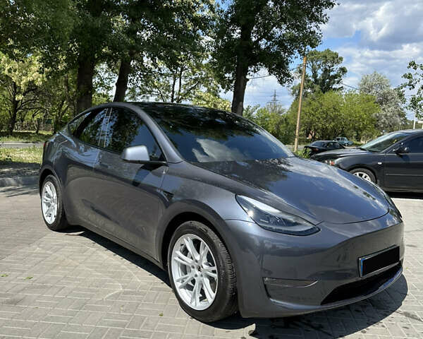 Сірий Тесла Model Y, об'ємом двигуна 0 л та пробігом 25 тис. км за 31500 $, фото 7 на Automoto.ua