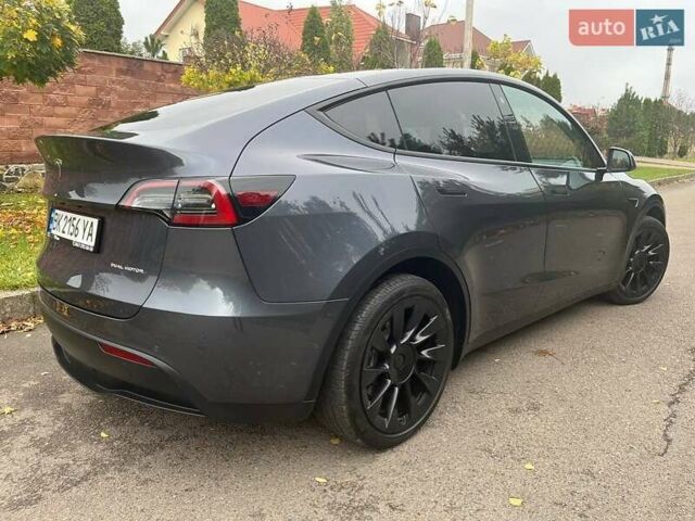 Серый Тесла Model Y, объемом двигателя 0 л и пробегом 30 тыс. км за 28000 $, фото 1 на Automoto.ua