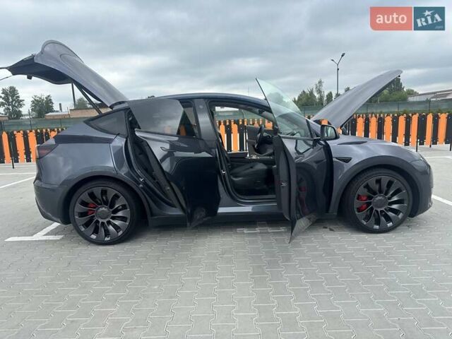 Сірий Тесла Model Y, об'ємом двигуна 0 л та пробігом 47 тис. км за 29999 $, фото 9 на Automoto.ua