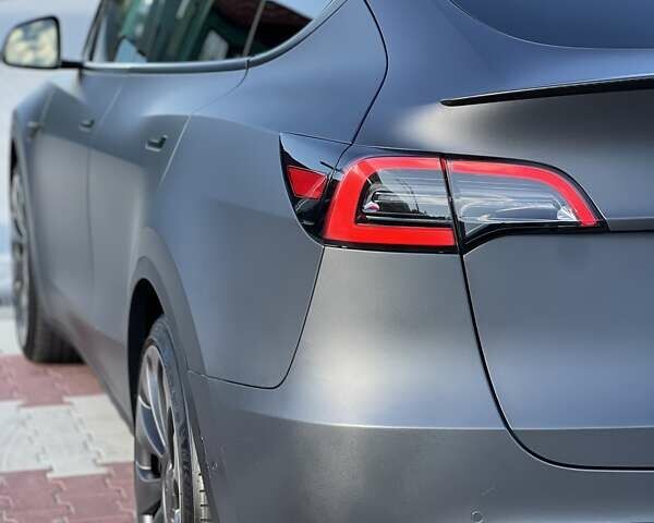 Сірий Тесла Model Y, об'ємом двигуна 0 л та пробігом 25 тис. км за 33000 $, фото 18 на Automoto.ua