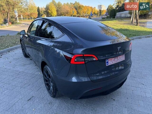 Серый Тесла Model Y, объемом двигателя 0 л и пробегом 38 тыс. км за 24999 $, фото 16 на Automoto.ua