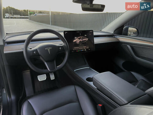 Серый Тесла Model Y, объемом двигателя 0 л и пробегом 100 тыс. км за 24500 $, фото 52 на Automoto.ua