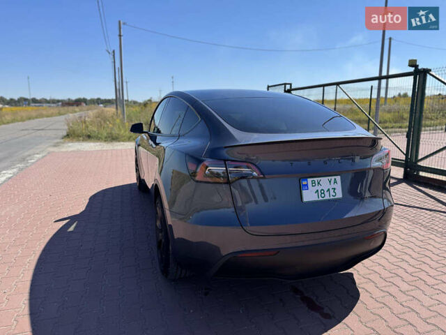 Сірий Тесла Model Y, об'ємом двигуна 0 л та пробігом 83 тис. км за 23800 $, фото 10 на Automoto.ua