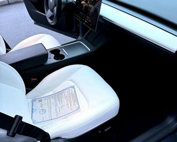 Сірий Тесла Model Y, об'ємом двигуна 0 л та пробігом 62 тис. км за 28000 $, фото 6 на Automoto.ua