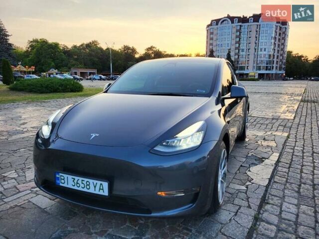 Серый Тесла Model Y, объемом двигателя 0 л и пробегом 49 тыс. км за 26950 $, фото 9 на Automoto.ua