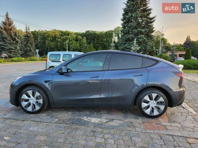 Серый Тесла Model Y, объемом двигателя 0 л и пробегом 49 тыс. км за 26950 $, фото 5 на Automoto.ua