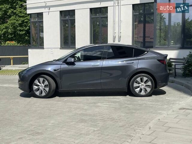 Сірий Тесла Model Y, об'ємом двигуна 0 л та пробігом 31 тис. км за 28800 $, фото 4 на Automoto.ua