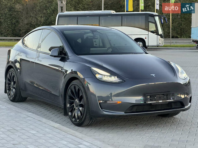 Серый Тесла Model Y, объемом двигателя 0 л и пробегом 100 тыс. км за 24500 $, фото 4 на Automoto.ua