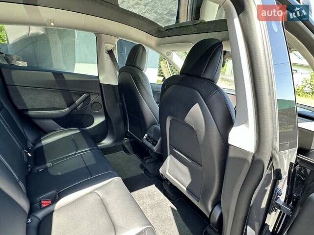 Серый Тесла Model Y, объемом двигателя 0 л и пробегом 39 тыс. км за 26800 $, фото 8 на Automoto.ua