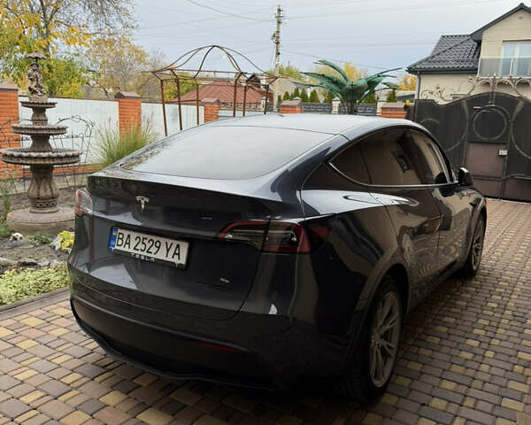 Серый Тесла Model Y, объемом двигателя 0 л и пробегом 156 тыс. км за 24900 $, фото 17 на Automoto.ua