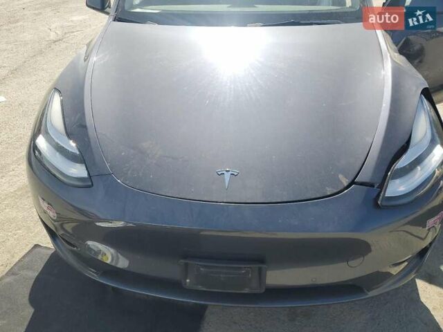 Серый Тесла Model Y, объемом двигателя 0 л и пробегом 141 тыс. км за 18500 $, фото 2 на Automoto.ua