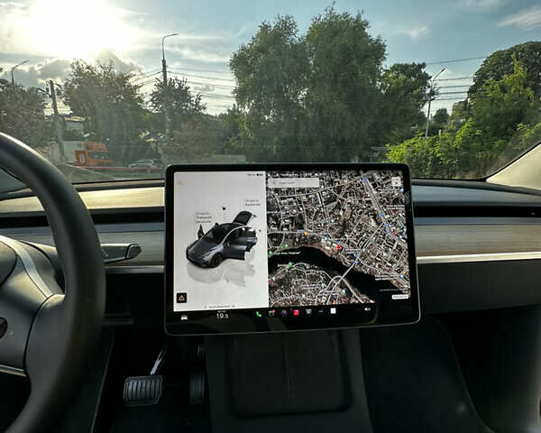 Серый Тесла Model Y, объемом двигателя 0 л и пробегом 41 тыс. км за 30000 $, фото 33 на Automoto.ua