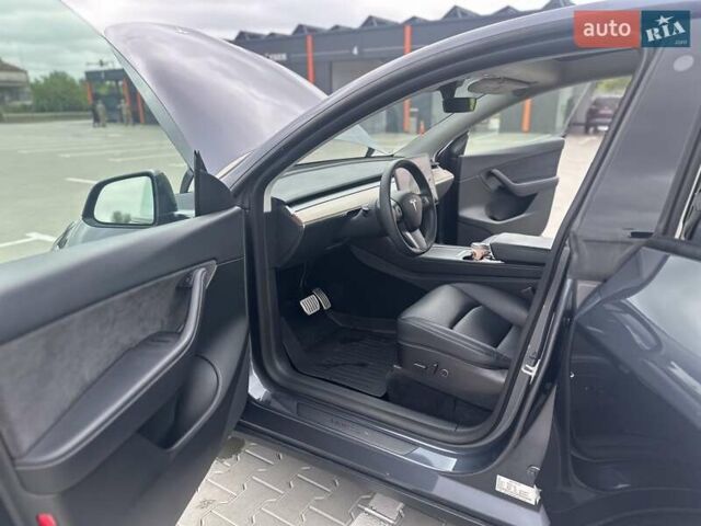 Сірий Тесла Model Y, об'ємом двигуна 0 л та пробігом 47 тис. км за 29999 $, фото 41 на Automoto.ua