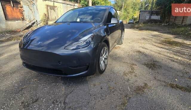 Сірий Тесла Model Y, об'ємом двигуна 0 л та пробігом 67 тис. км за 26000 $, фото 6 на Automoto.ua