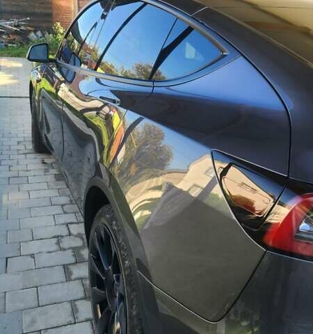 Серый Тесла Model Y, объемом двигателя 0 л и пробегом 18 тыс. км за 33000 $, фото 10 на Automoto.ua
