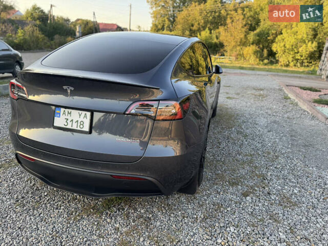 Серый Тесла Model Y, объемом двигателя 0 л и пробегом 112 тыс. км за 27700 $, фото 15 на Automoto.ua