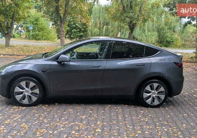 Серый Тесла Model Y, объемом двигателя 0 л и пробегом 115 тыс. км за 26500 $, фото 10 на Automoto.ua