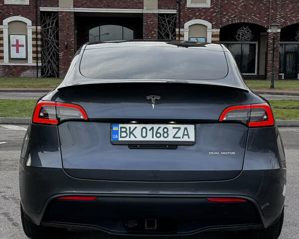 Серый Тесла Model Y, объемом двигателя 0 л и пробегом 26 тыс. км за 28900 $, фото 8 на Automoto.ua