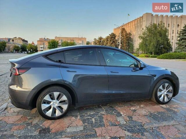 Серый Тесла Model Y, объемом двигателя 0 л и пробегом 49 тыс. км за 26950 $, фото 14 на Automoto.ua