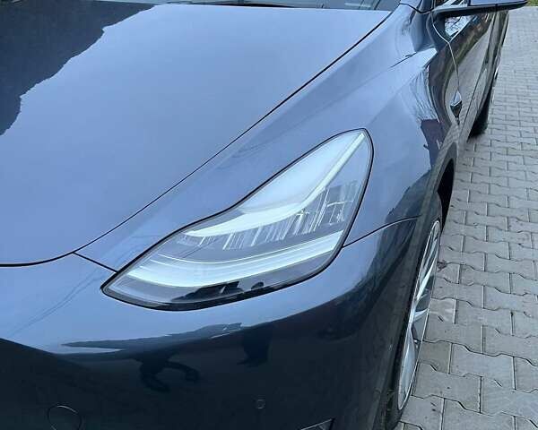 Серый Тесла Model Y, объемом двигателя 0 л и пробегом 84 тыс. км за 24400 $, фото 7 на Automoto.ua