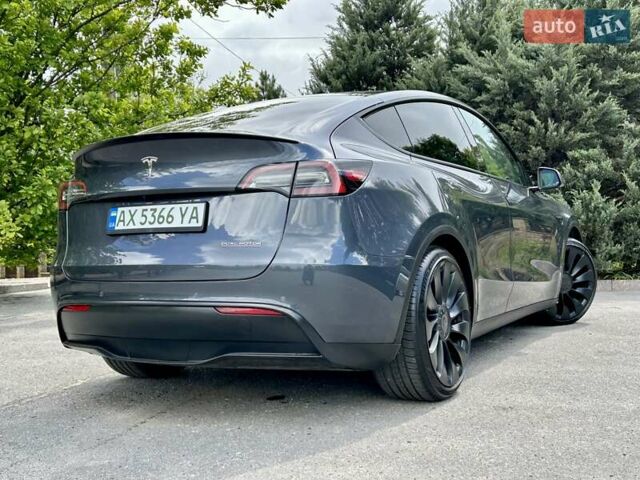 Серый Тесла Model Y, объемом двигателя 0 л и пробегом 56 тыс. км за 28500 $, фото 3 на Automoto.ua