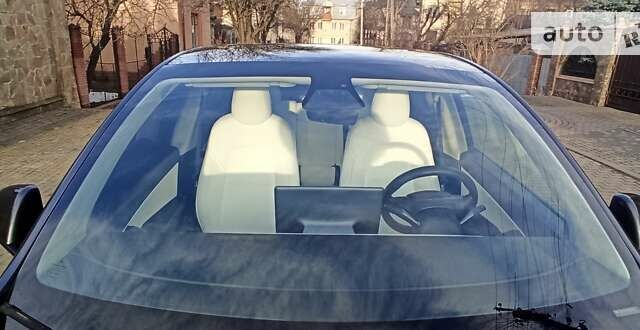 Серый Тесла Model Y, объемом двигателя 0 л и пробегом 35 тыс. км за 29950 $, фото 25 на Automoto.ua
