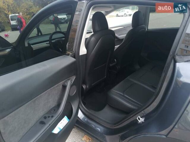 Сірий Тесла Model Y, об'ємом двигуна 0 л та пробігом 79 тис. км за 29500 $, фото 7 на Automoto.ua