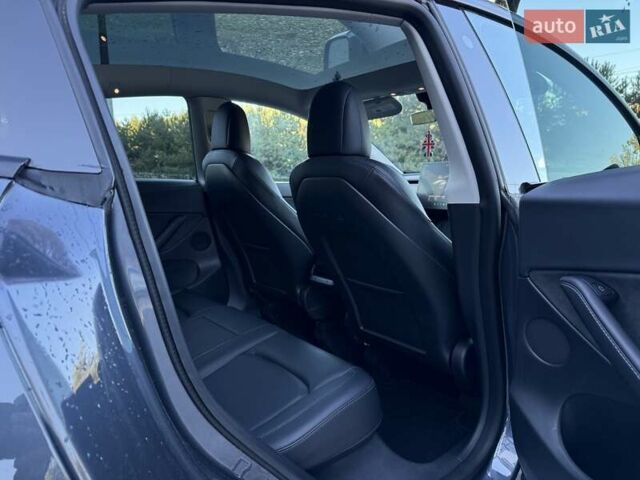 Серый Тесла Model Y, объемом двигателя 0 л и пробегом 38 тыс. км за 24999 $, фото 43 на Automoto.ua