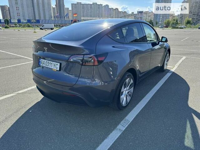 Серый Тесла Model Y, объемом двигателя 0 л и пробегом 15 тыс. км за 33500 $, фото 5 на Automoto.ua
