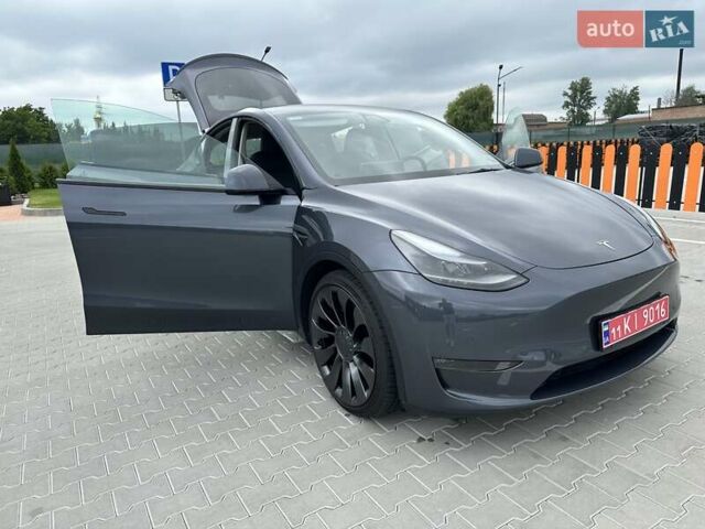 Сірий Тесла Model Y, об'ємом двигуна 0 л та пробігом 47 тис. км за 29999 $, фото 29 на Automoto.ua