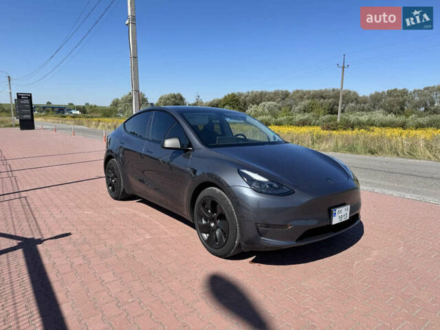 Сірий Тесла Model Y, об'ємом двигуна 0 л та пробігом 83 тис. км за 23800 $, фото 2 на Automoto.ua