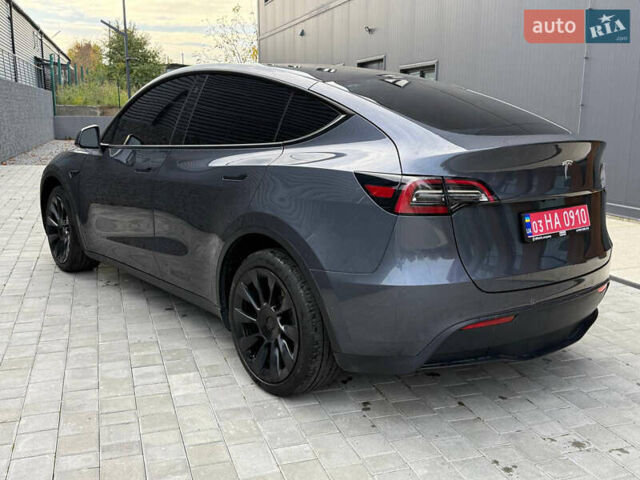 Тесла Model Y 2022 у Луцьку на Automoto.ua Сірий Тесла Model Y, об'ємом двигуна 0 л та пробігом 215 тис. км за 20900 $, фото 2 на Automoto.ua