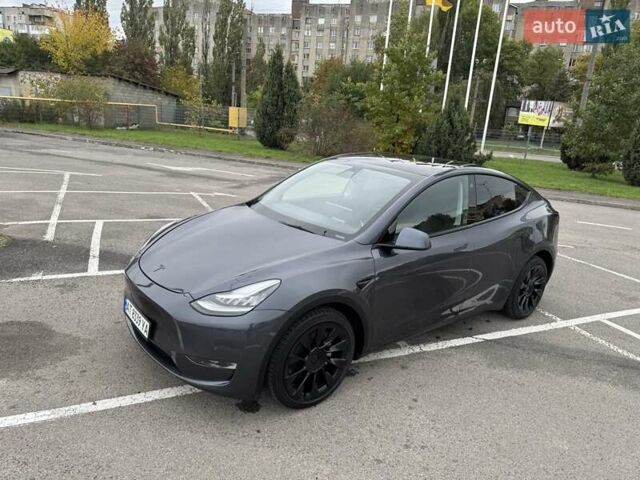 Серый Тесла Model Y, объемом двигателя 0 л и пробегом 61 тыс. км за 25500 $, фото 33 на Automoto.ua