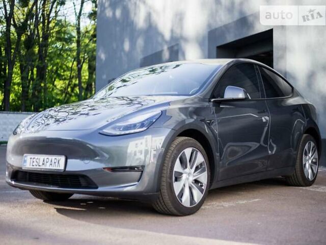 Сірий Тесла Model Y, об'ємом двигуна 0 л та пробігом 14 тис. км за 30999 $, фото 2 на Automoto.ua