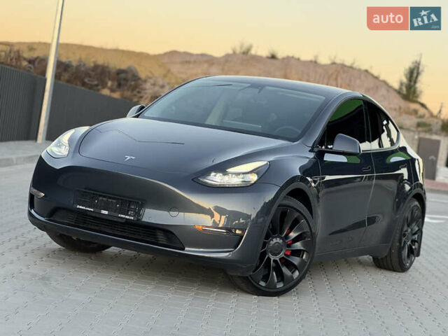 Серый Тесла Model Y, объемом двигателя 0 л и пробегом 100 тыс. км за 24500 $, фото 23 на Automoto.ua