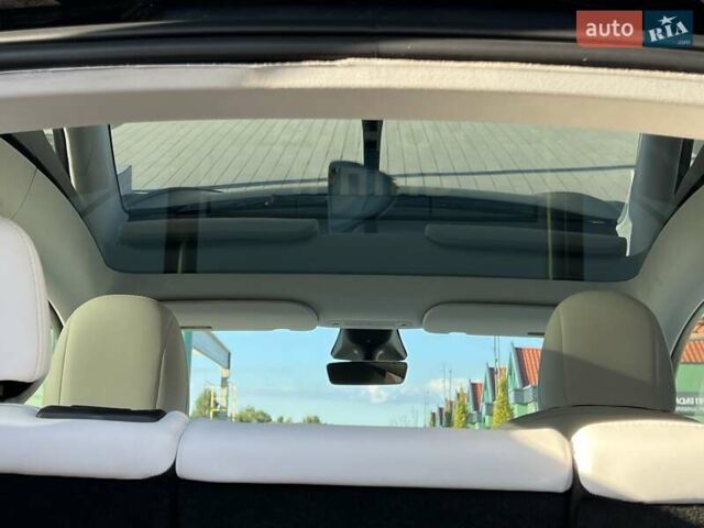 Серый Тесла Model Y, объемом двигателя 0 л и пробегом 25 тыс. км за 27000 $, фото 71 на Automoto.ua