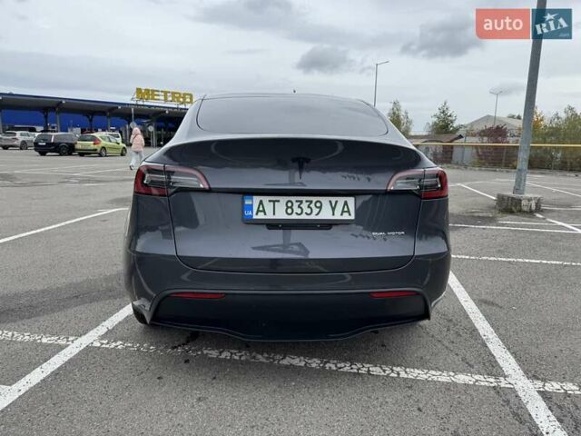 Серый Тесла Model Y, объемом двигателя 0 л и пробегом 61 тыс. км за 25500 $, фото 39 на Automoto.ua