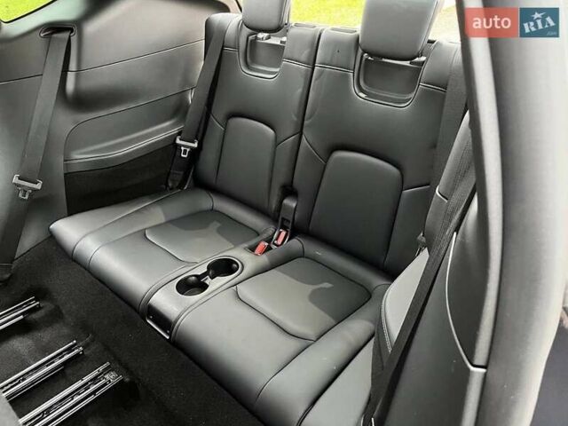 Серый Тесла Model Y, объемом двигателя 0 л и пробегом 30 тыс. км за 28000 $, фото 6 на Automoto.ua