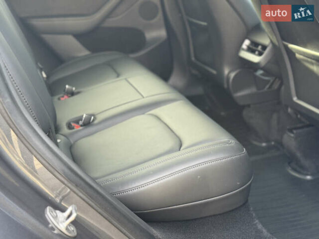 Сірий Тесла Model Y, об'ємом двигуна 0 л та пробігом 67 тис. км за 25000 $, фото 22 на Automoto.ua