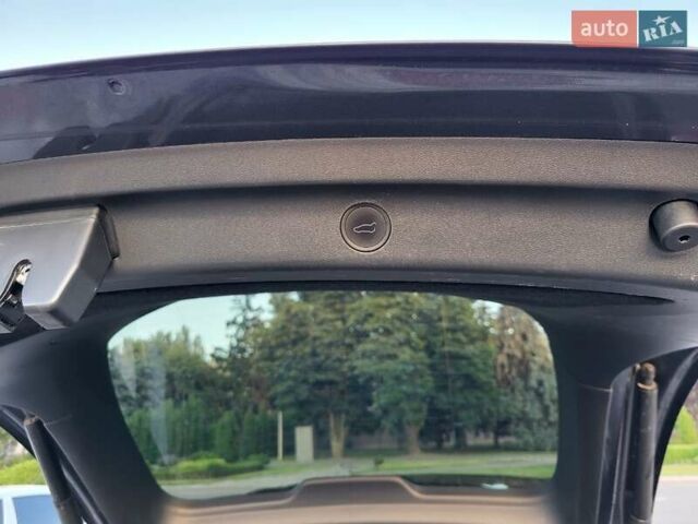 Серый Тесла Model Y, объемом двигателя 0 л и пробегом 49 тыс. км за 26950 $, фото 24 на Automoto.ua