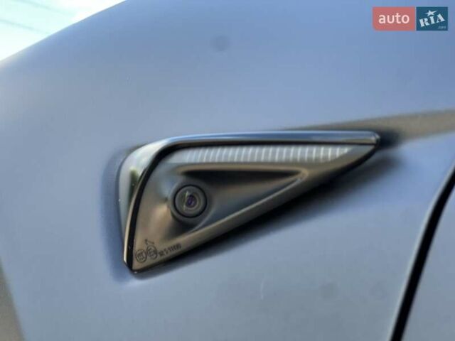 Серый Тесла Model Y, объемом двигателя 0 л и пробегом 25 тыс. км за 27000 $, фото 32 на Automoto.ua